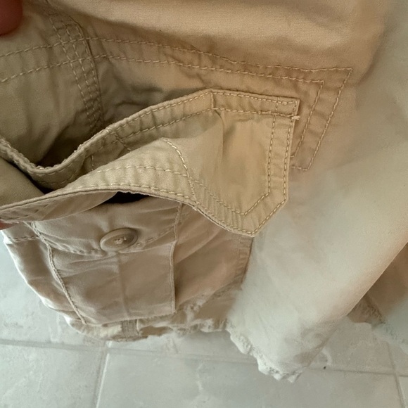 Men's Khaki Cargo Shorts by Joseph Abboud - Size 42 - Worn Only Once! - Picture 2 of 8